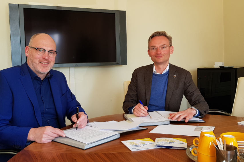 Gemeente Voorschoten zet samenwerking met DZB Leiden voort